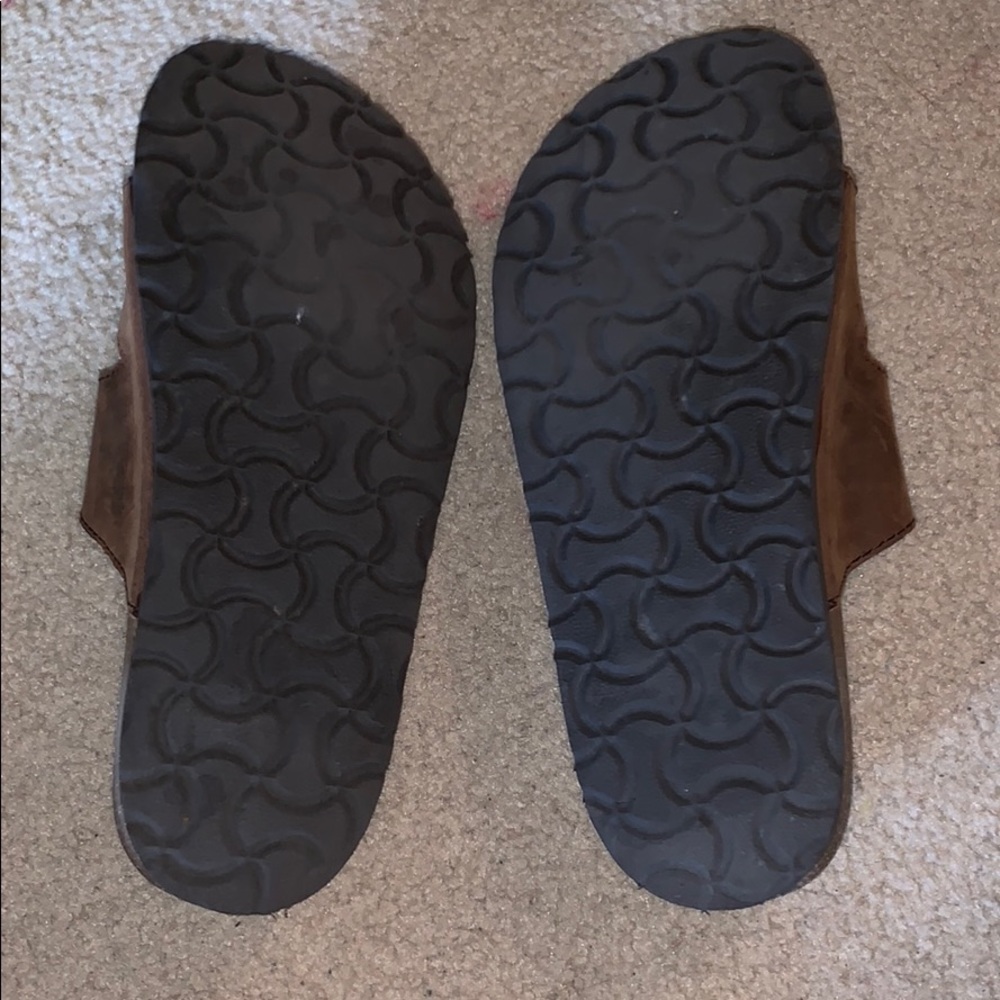 Sandals - Picture 2 of 2